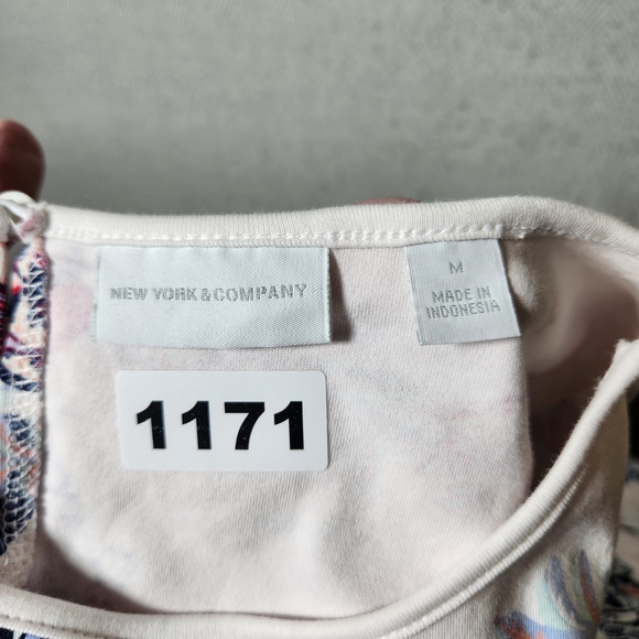 New York & Company Size M Floral Sleeveless  Mini Dress With Pockets - Picture 13 of 13